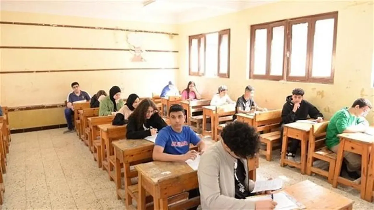 برقم الجلوس.. طرق الاستعلام عن نتيجة الصف الثالث الإعدادي ودرجات المواد الدراسية الكاملة